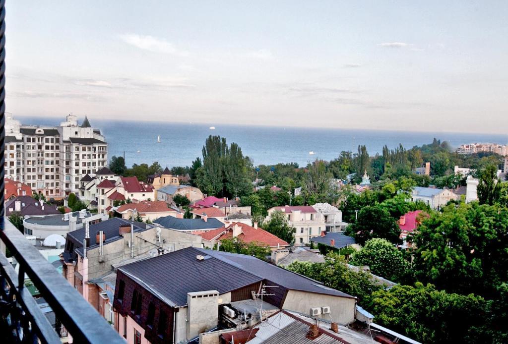 Beach & Beatles Apartments Odesa Room photo